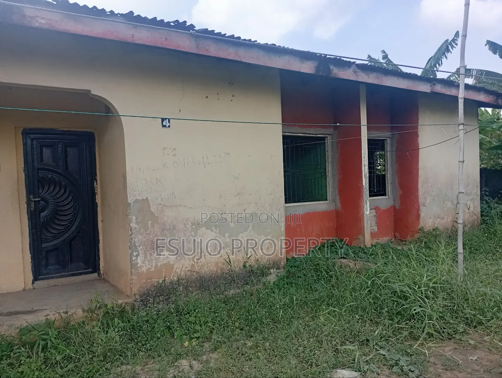 4bdrm Bungalow in Enobong Uwa Avenue, Uyo for sale in Uyo