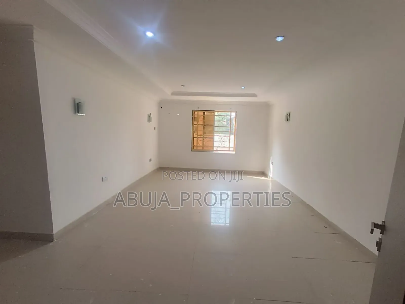 4bdrm Bungalow in Wuse for rent in Wuse