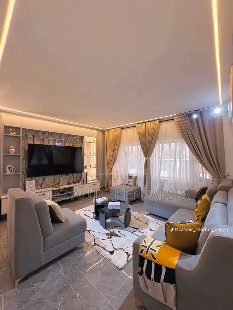 Luxury 2 Bedroom Bungalow Private Compound and Private Swimming Pool in Enugu