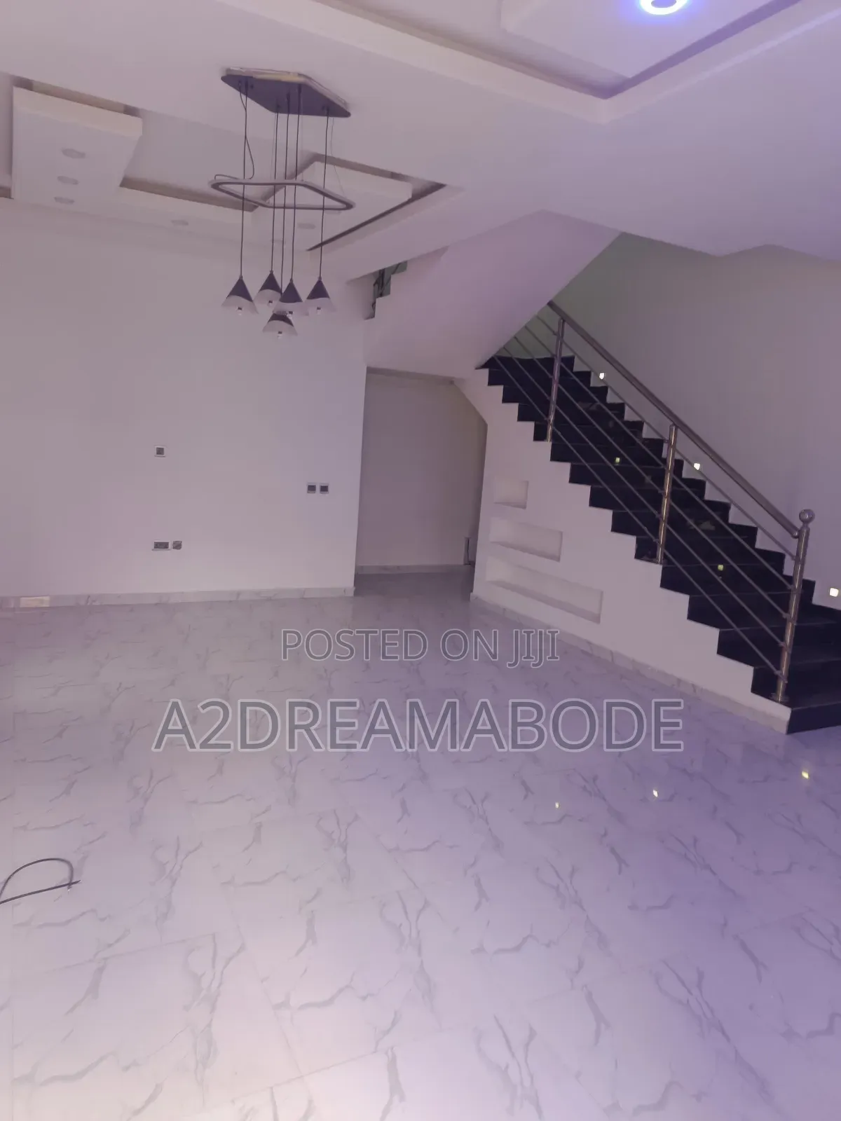5bdrm Duplex in Magodo Phase 2 Gra for rent in GRA Phase 2 Shangisha