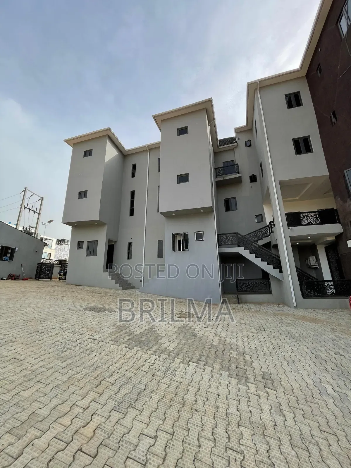 4bdrm Maisonette in Mabushi for sale in Mabushi