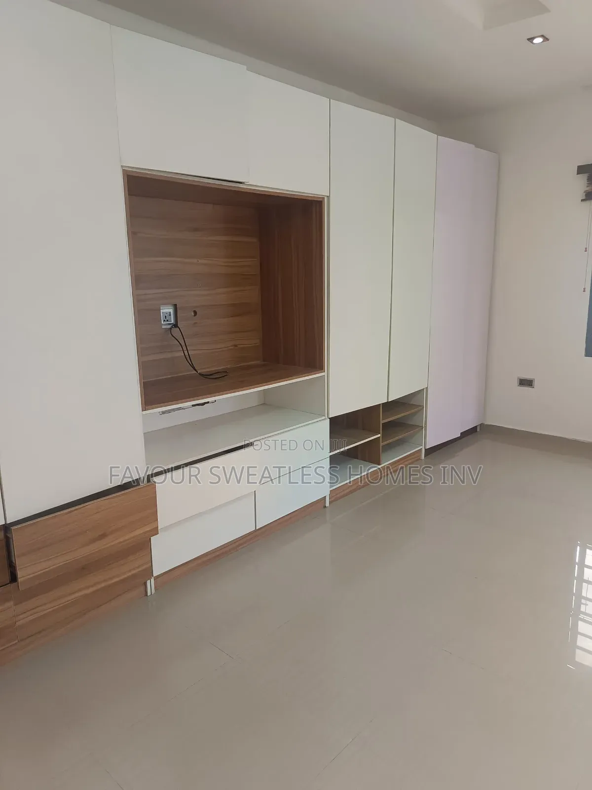 5bdrm Duplex in Magodo Ph2, GRA Phase 2 Shangisha for rent in GRA Phase 2 Shangisha
