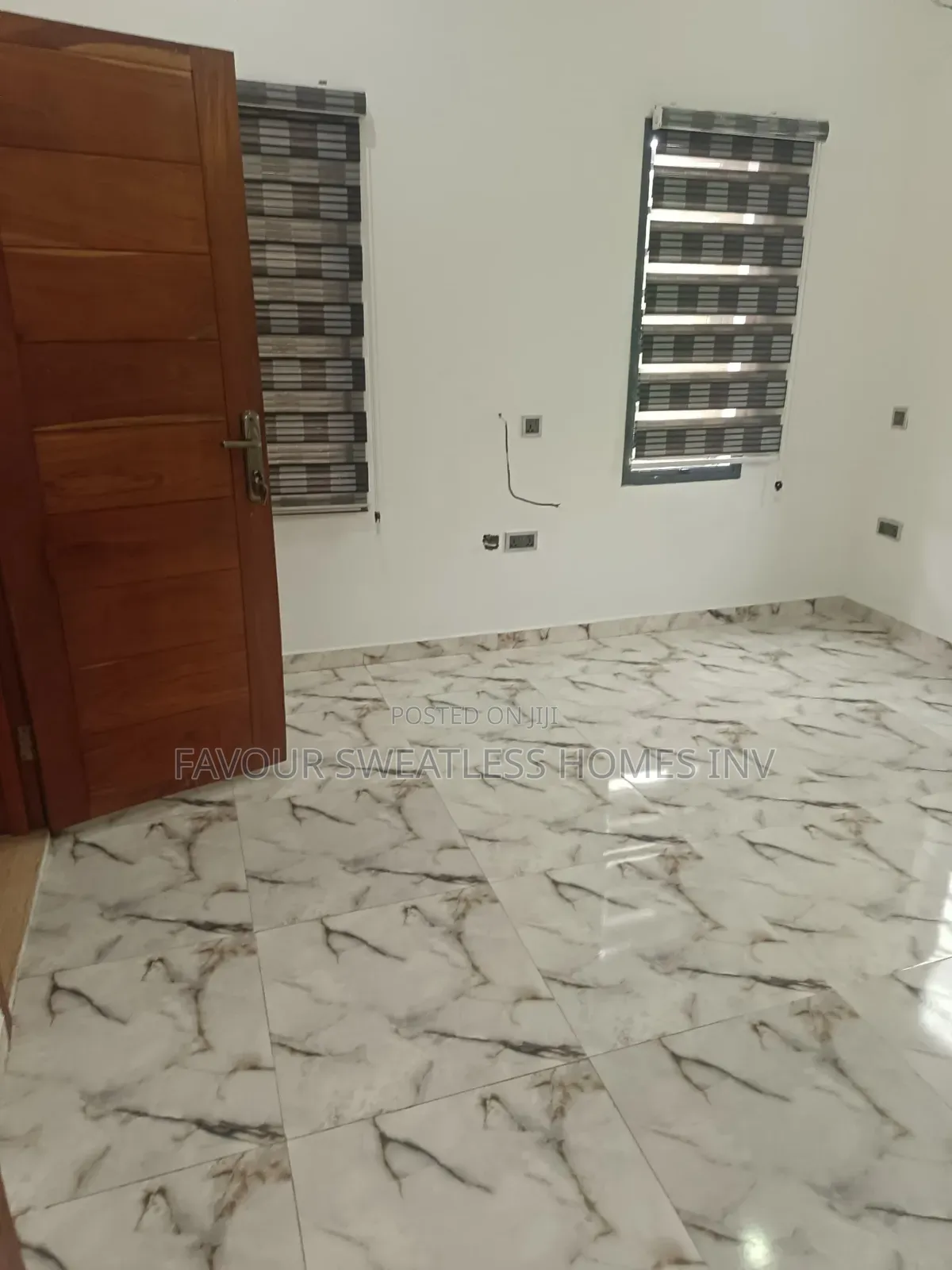 5bdrm Duplex in Magodo Ph2, GRA Phase 2 Shangisha for rent in GRA Phase 2 Shangisha