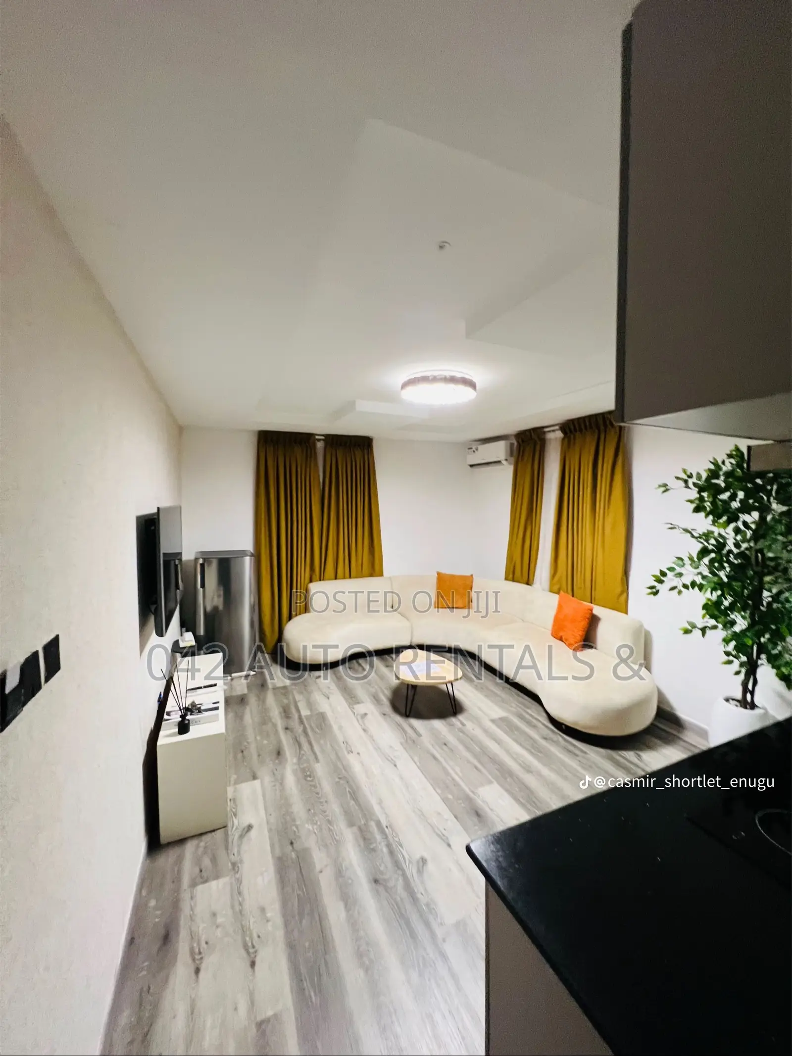 Cozy 1 Bedroom Apartment With Indoor and Outdoor Loung in Enugu