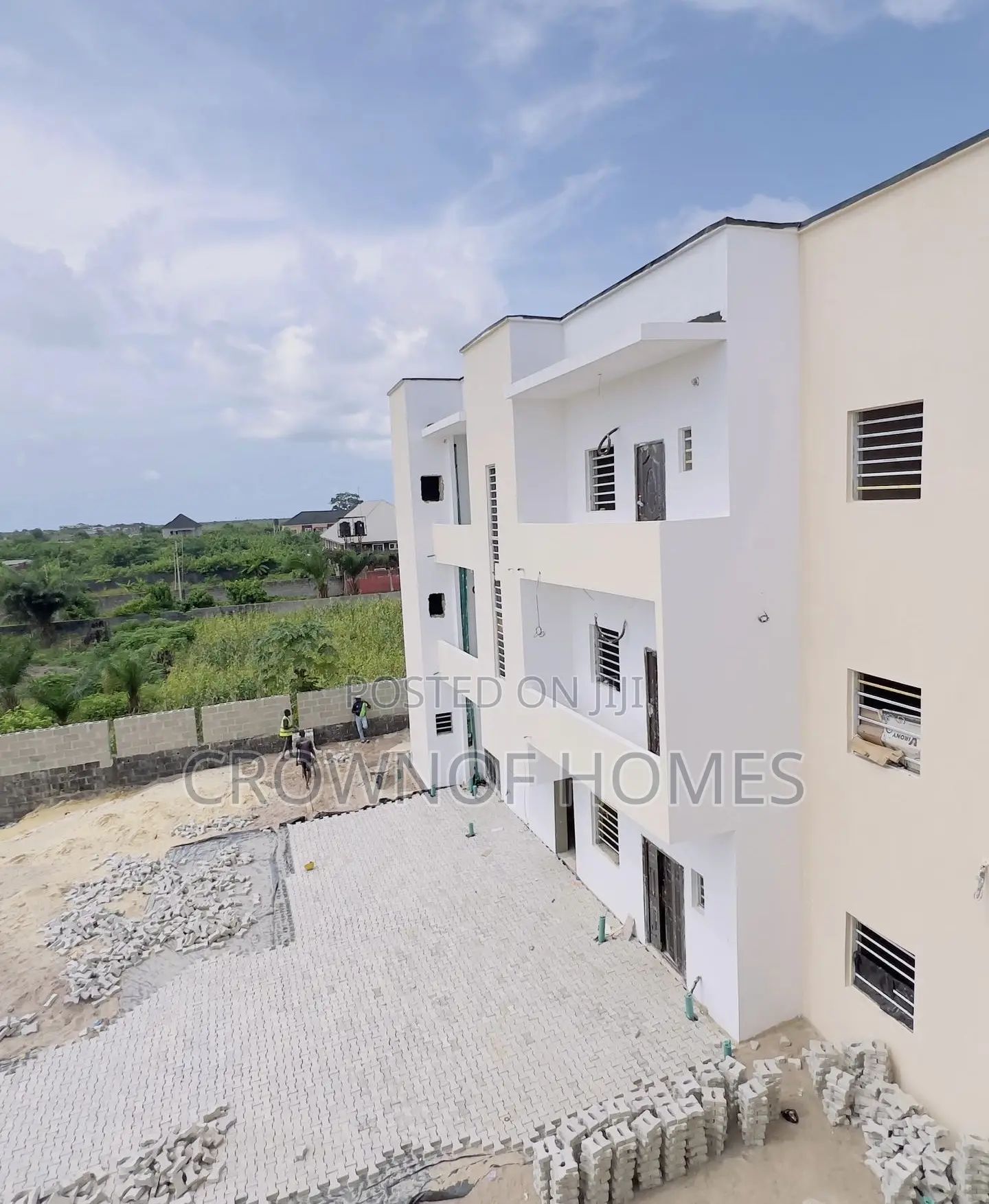 2bdrm Apartment in Abijo for sale in Abijo