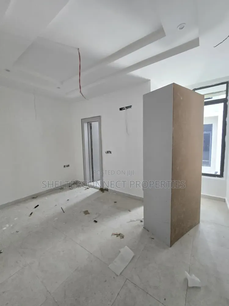 4bdrm Maisonette in Ikate for sale in Ikate