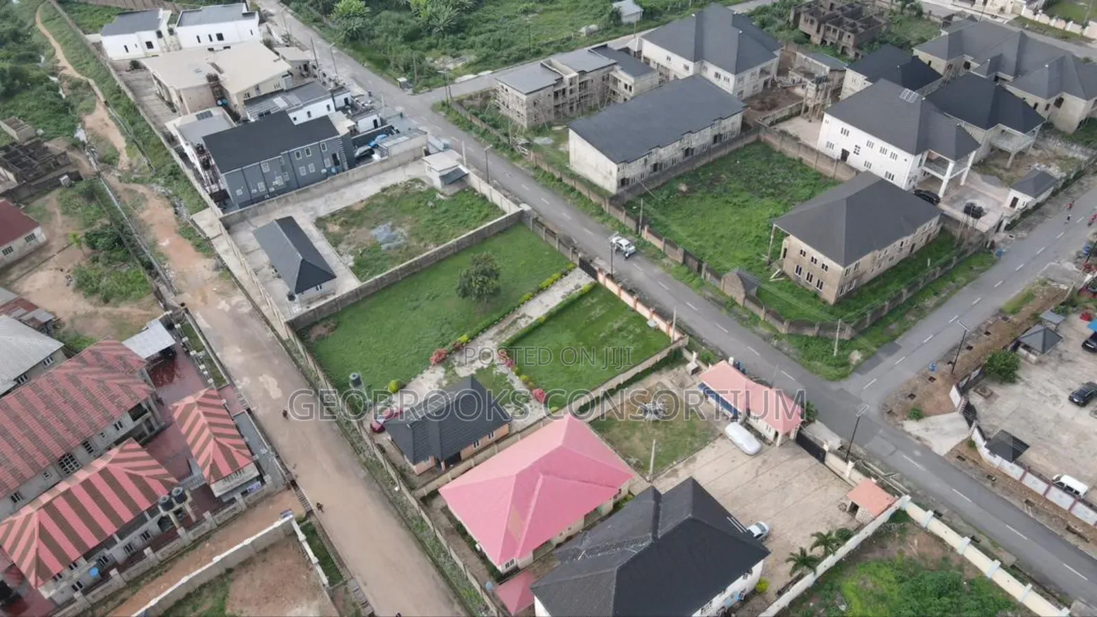 1000 SQM Dry Land for Sale in Kolapo Ishola Gra, Akobo. in Akobo