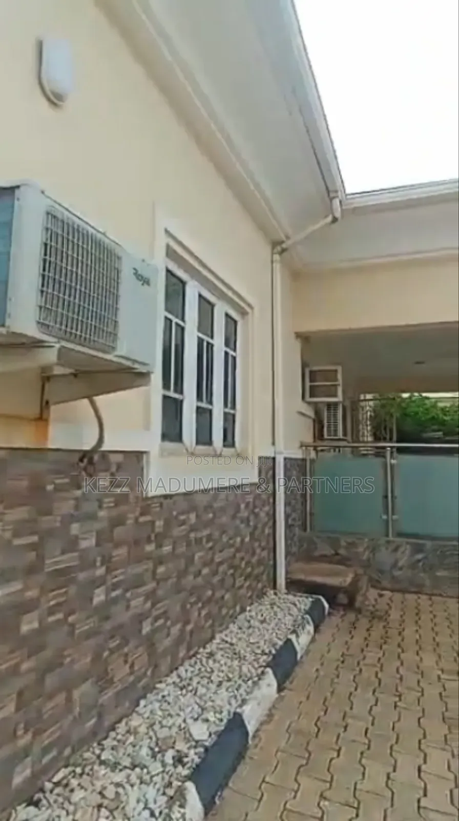 4bdrm Bungalow in Galadimawa Abuja Fct for sale in Galadimawa