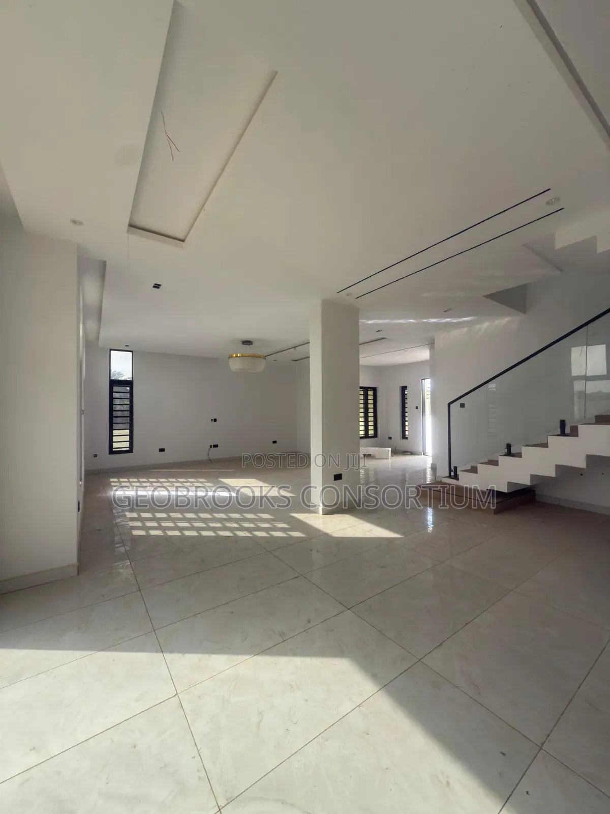 4bdrm Duplex in Kolapo Ishola Gra., Akobo for sale in Akobo