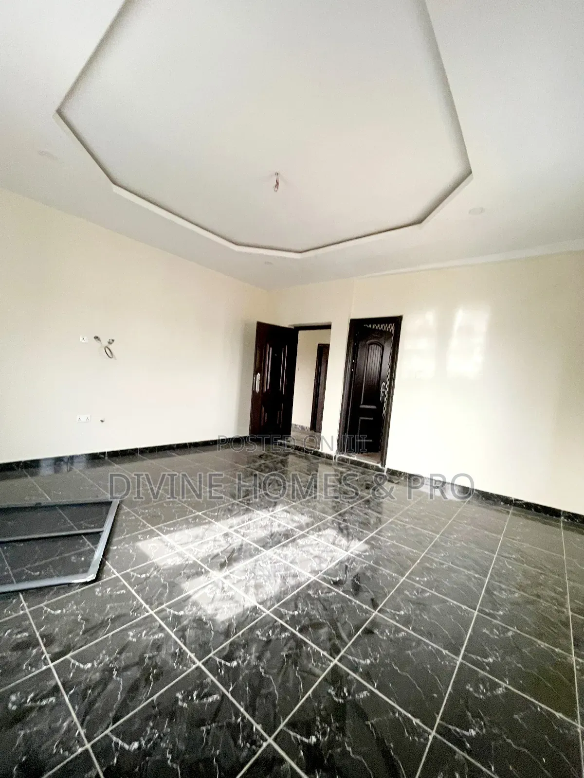 2bdrm Block of Flats in Life Camp for rent in Life Camp
