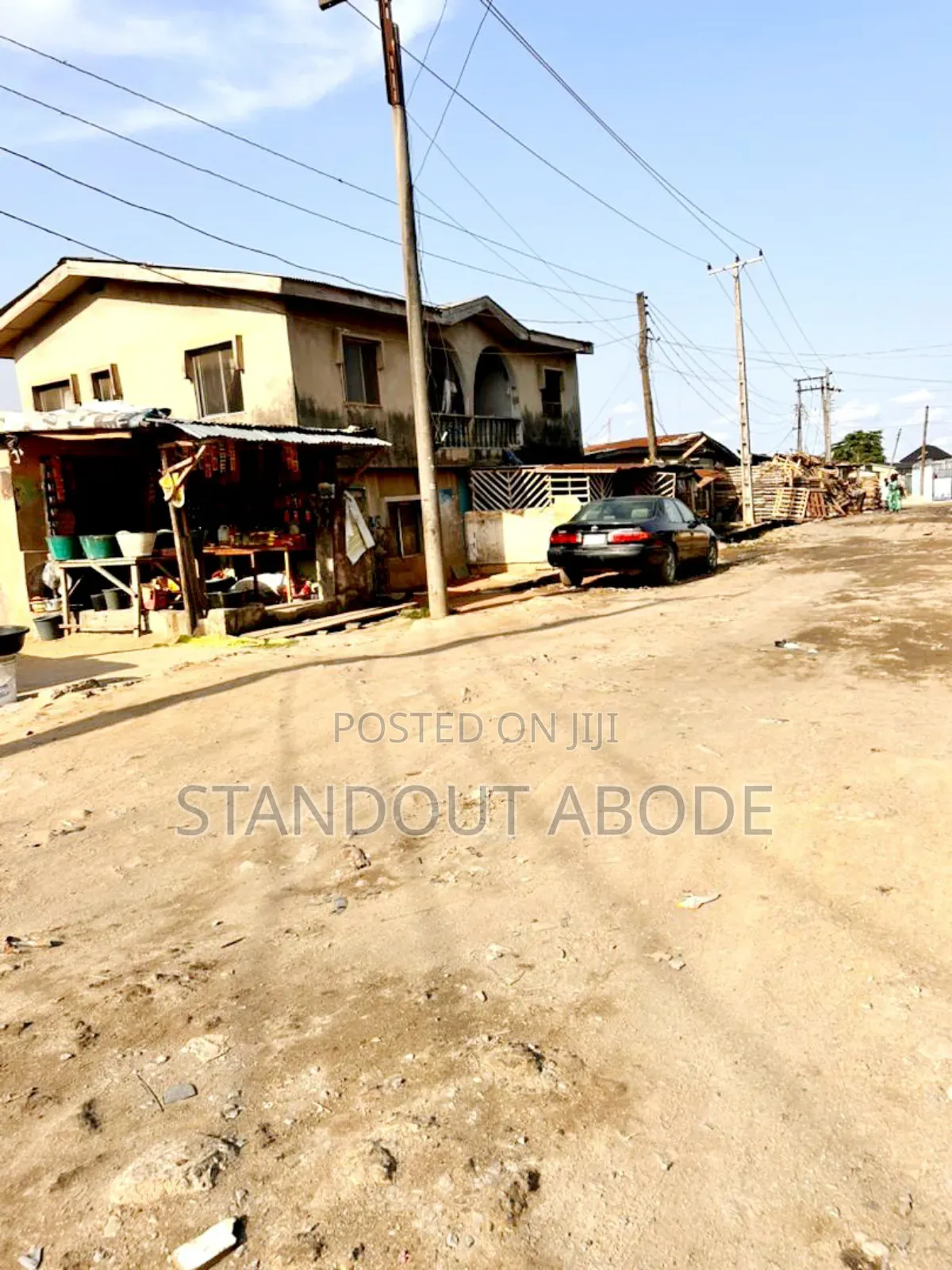 5bdrm House in In A Secure Location, Ketu-Alapere for sale in Ketu-Alapere