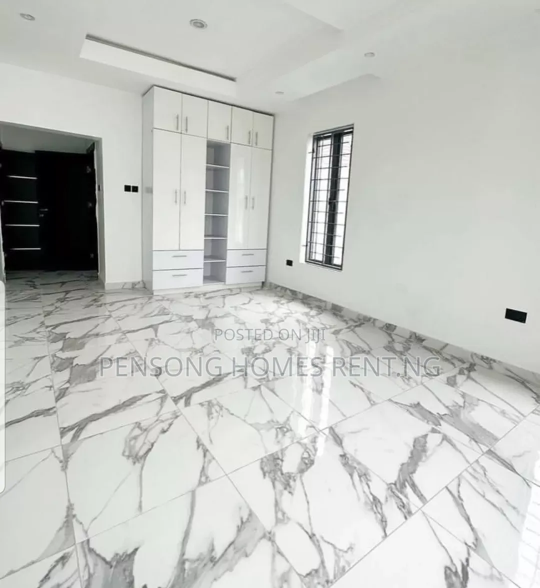 4bdrm Duplex in Vgc, Lekki Expressway for rent in Lekki Expressway