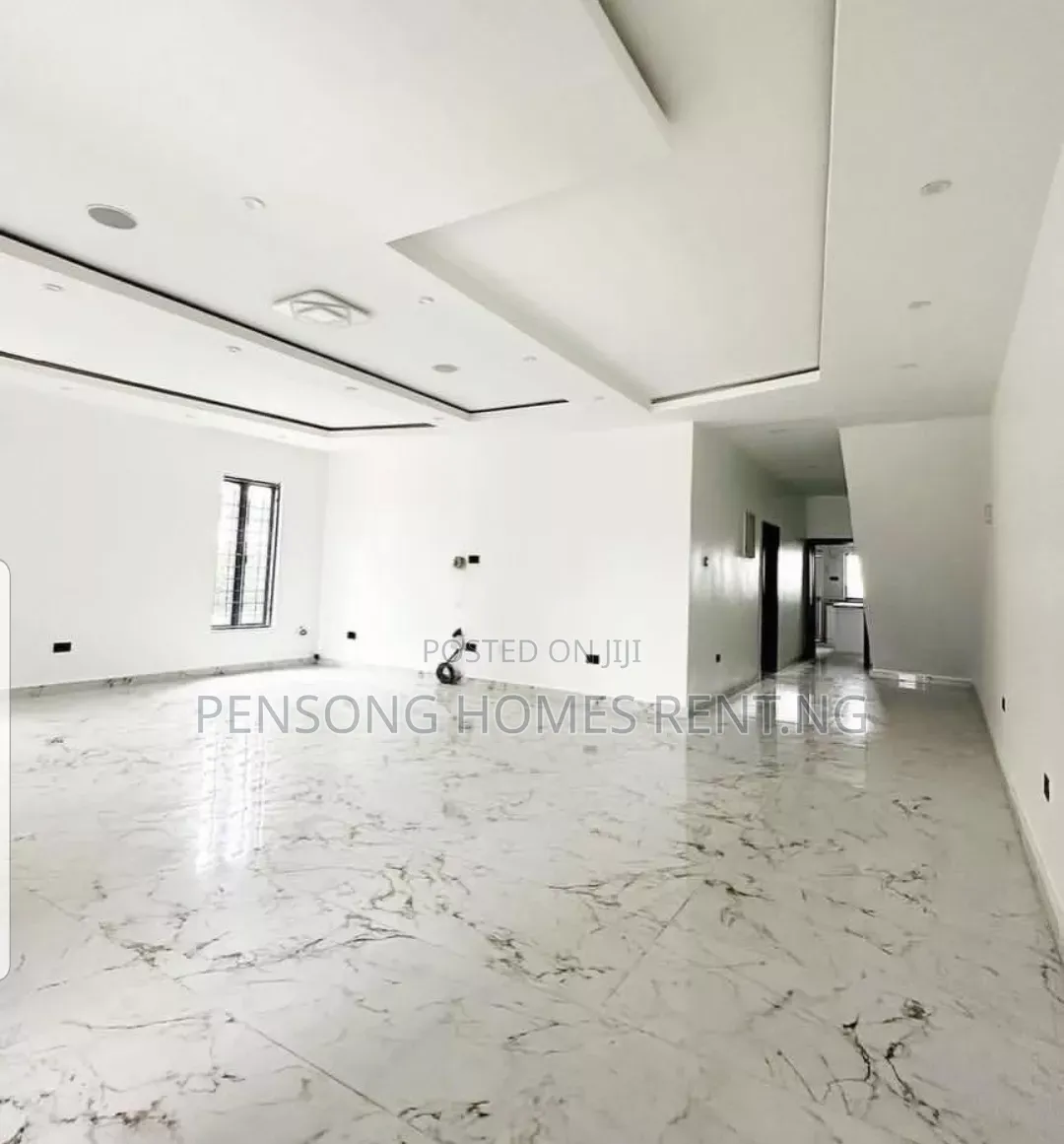 4bdrm Duplex in Vgc, Lekki Expressway for rent in Lekki Expressway