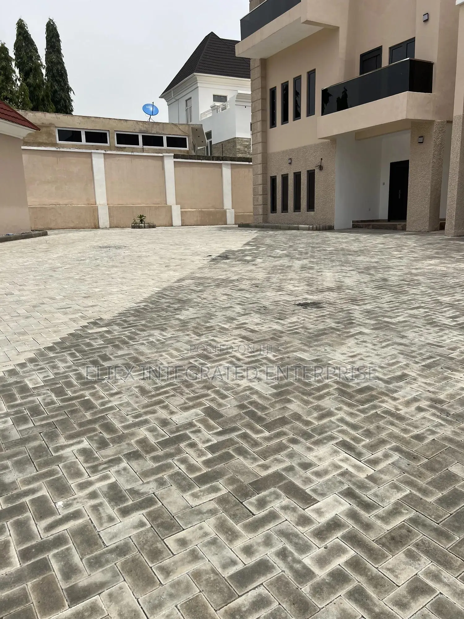 4bdrm Duplex in Guzape for rent in Guzape District