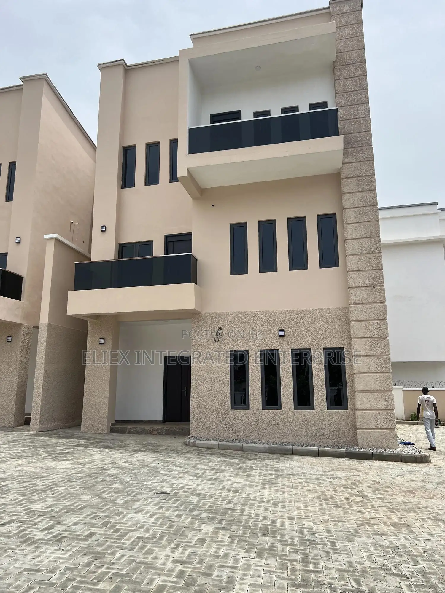 4bdrm Duplex in Guzape for rent in Guzape District