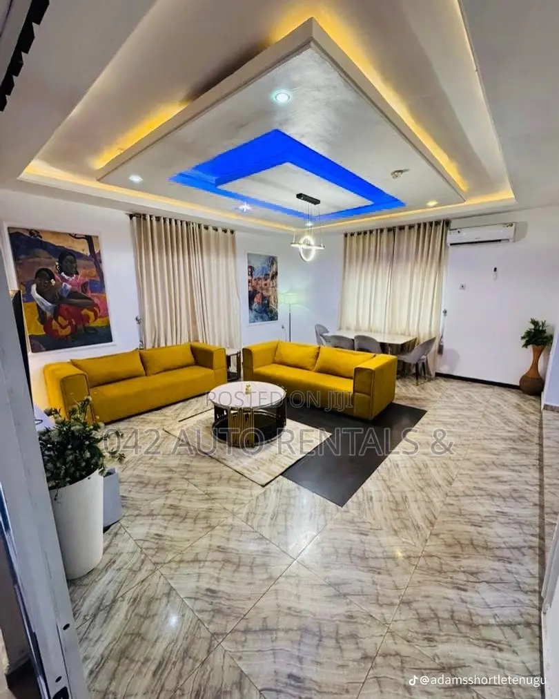 Luxury 4 Bedroom Bungalow (Separate Compound) in Enugu