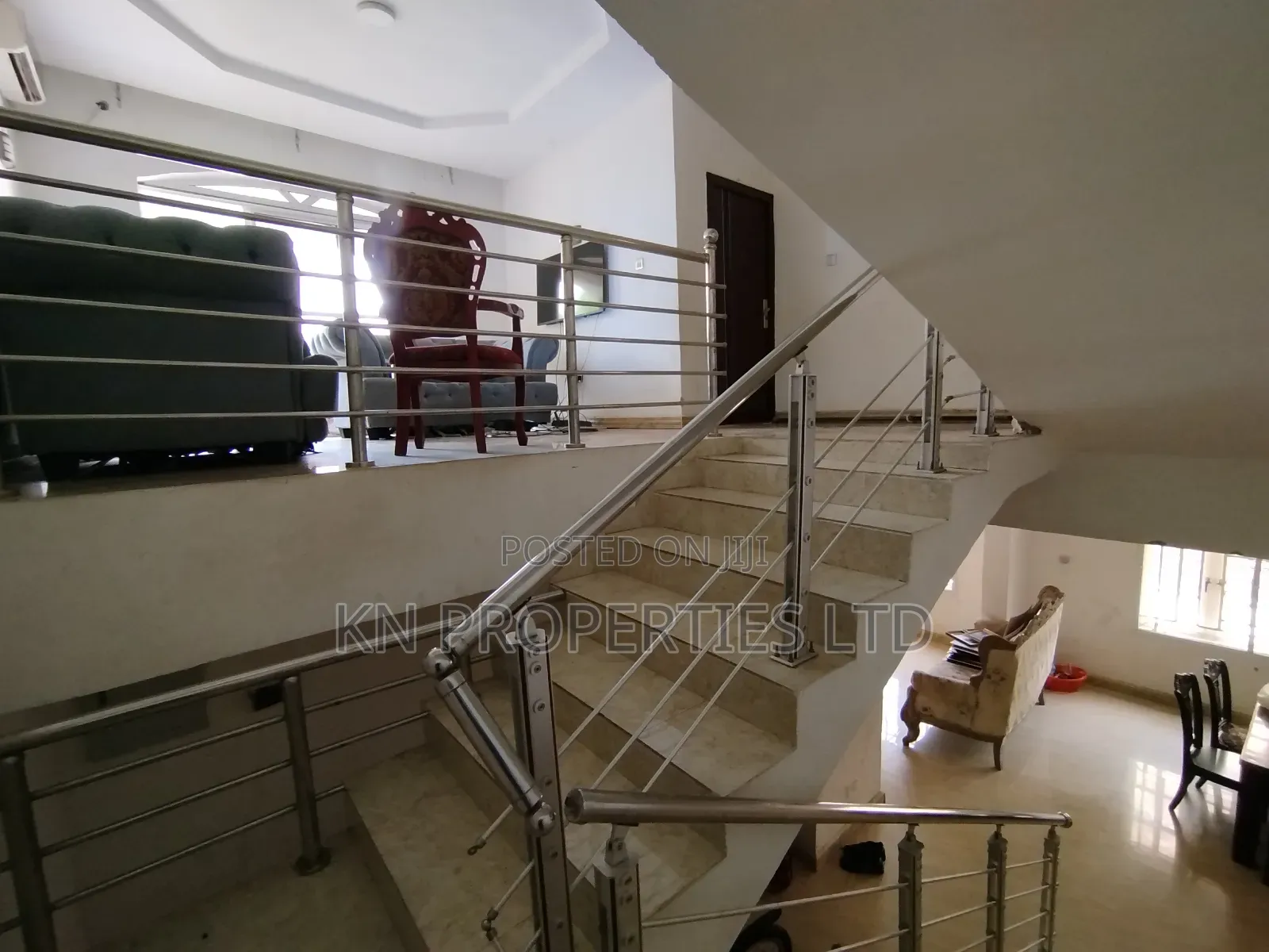 5bdrm Townhouse / Terrace in Gusape, Guzape District for rent in Guzape District