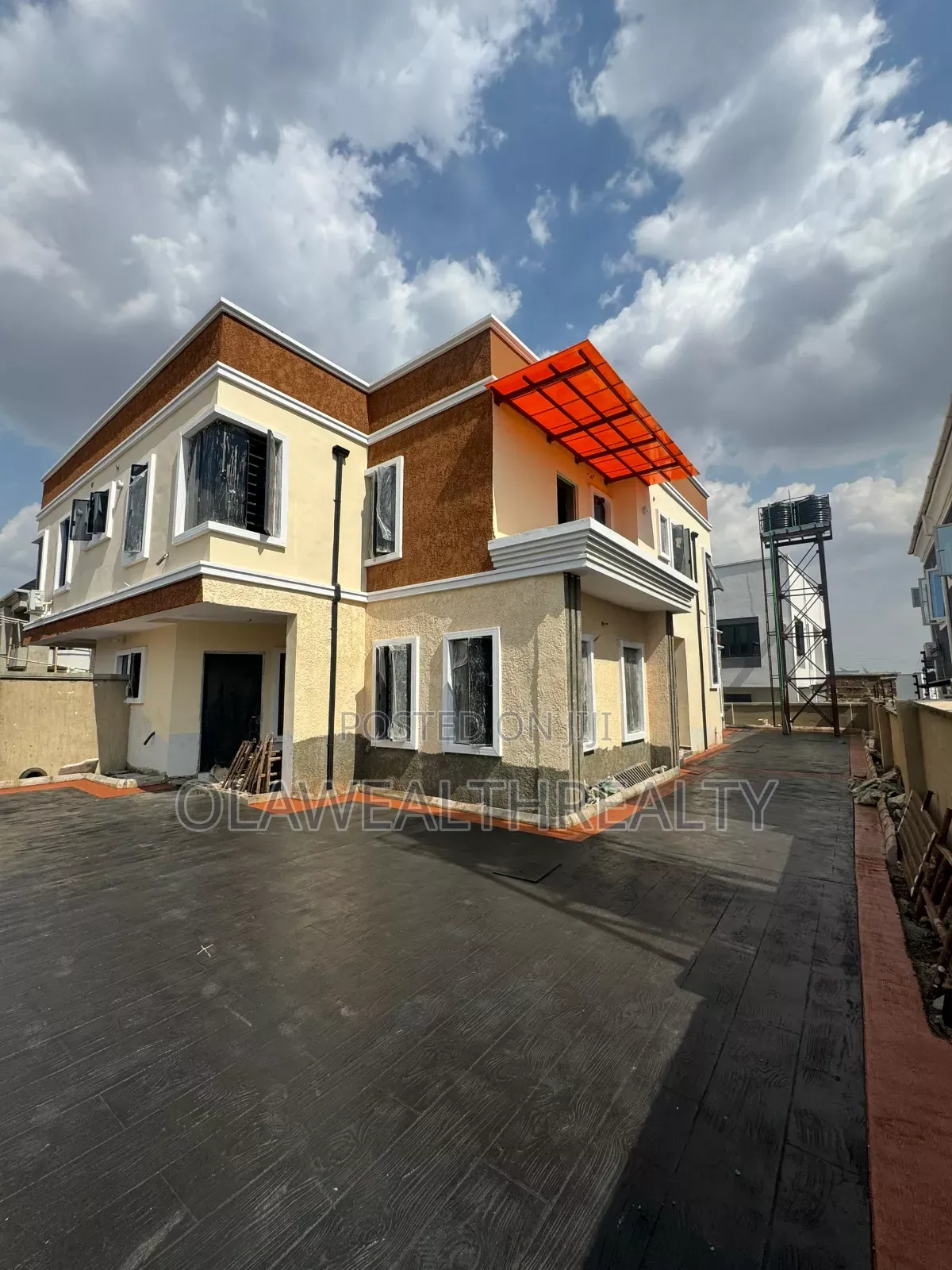 4bdrm Duplex in Carlton Gate Estate, Ibadan for sale in Ibadan