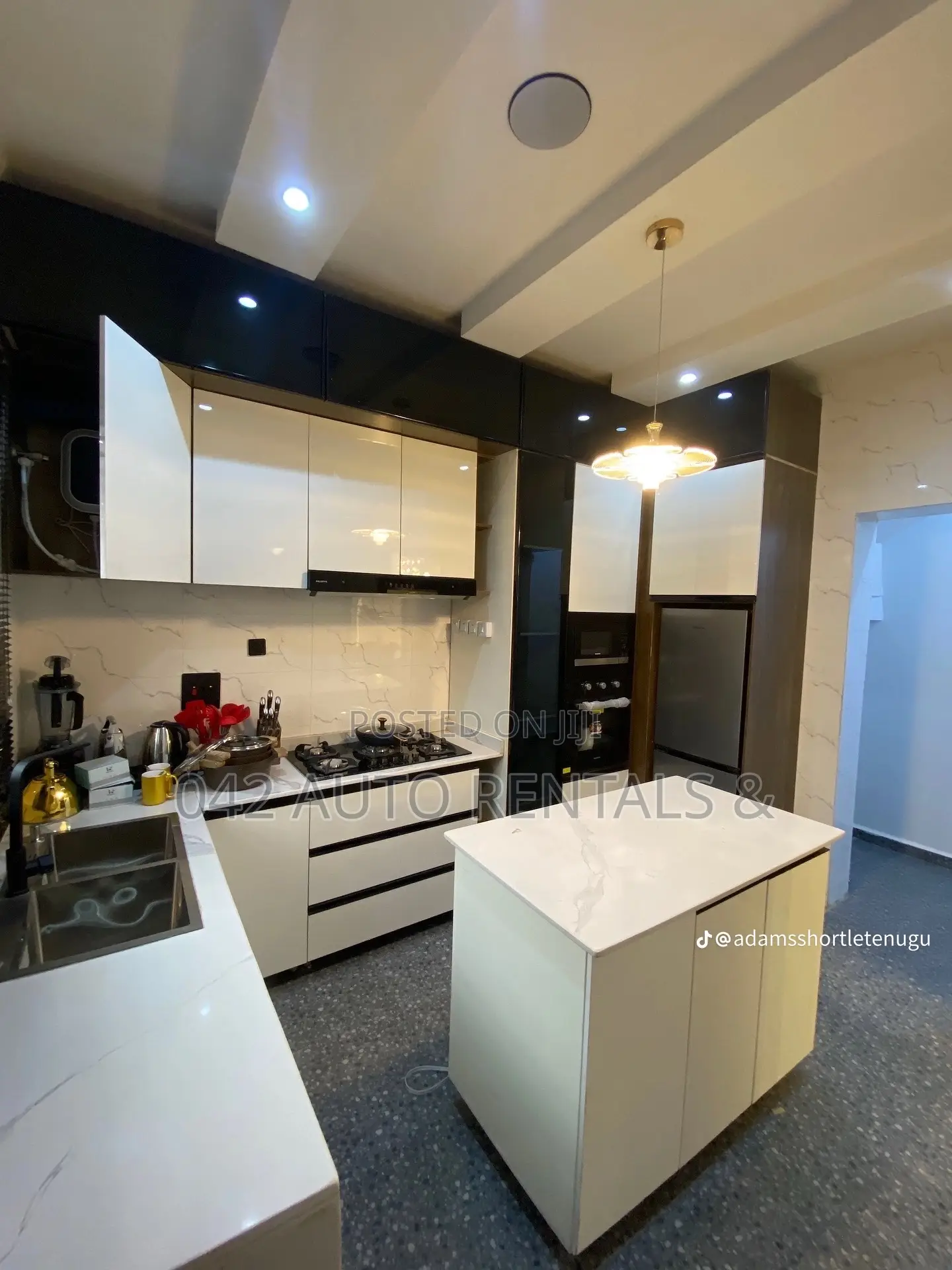 Luxury 3 Bedroom Duplex With Snooker, Swimming Pool Ps5 in Enugu
