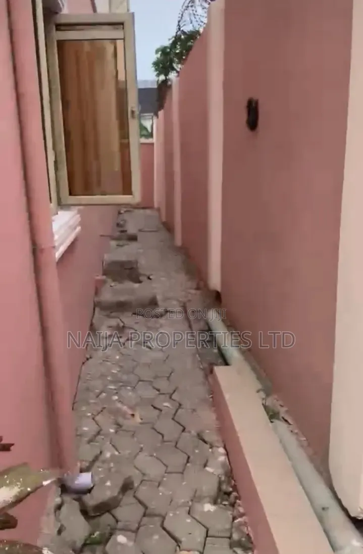 4bdrm Duplex in Majek, Sangotedo for rent in Sangotedo