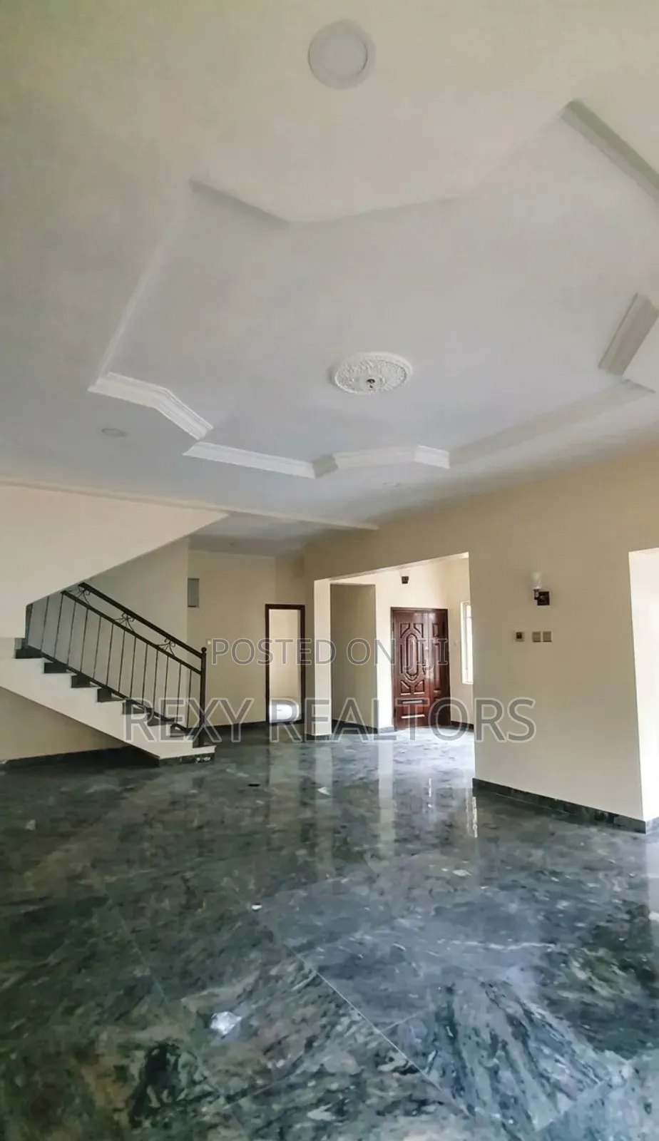 3bdrm Duplex in Old GRA for rent in Old GRA