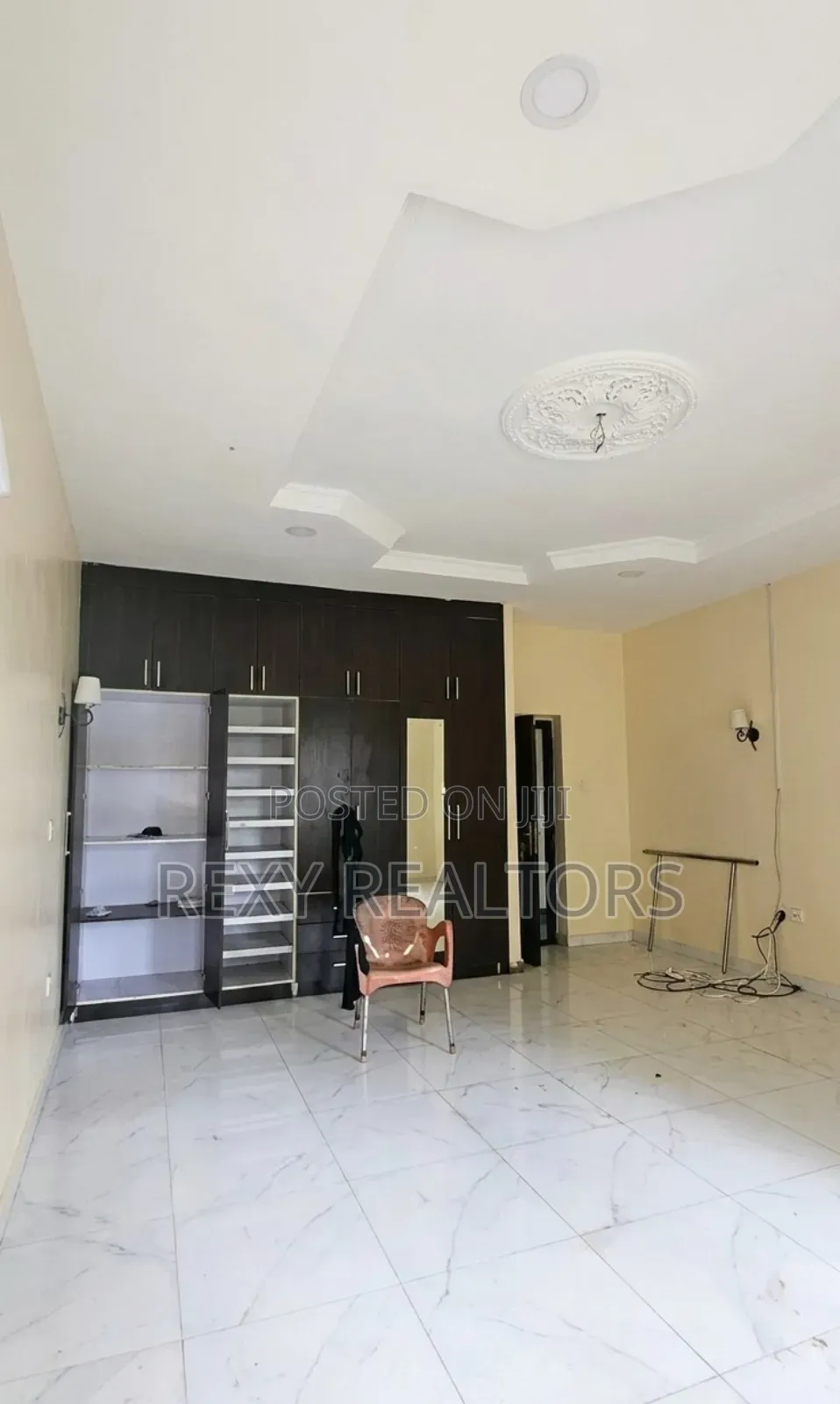3bdrm Duplex in Old GRA for rent in Old GRA