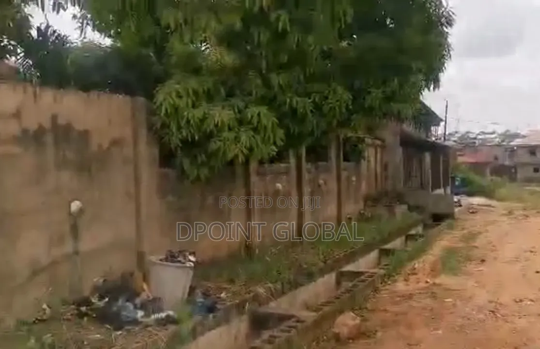5bdrm Bungalow in Peace Estate, Baruwa for sale in Baruwa