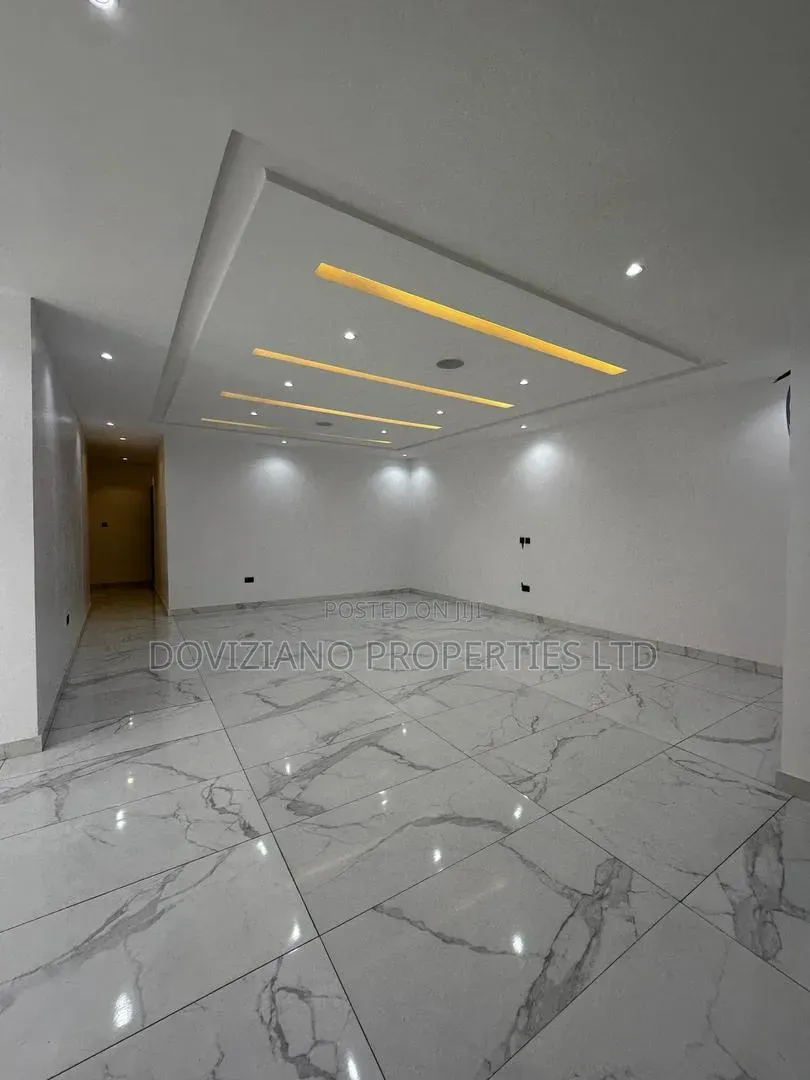 3bdrm Apartment in Lekki Phase 1 for rent in Lekki Phase 1