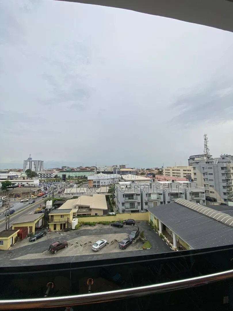 Furnished 2bdrm Apartment in Lekki Phase 1 for rent in Lekki Phase 1