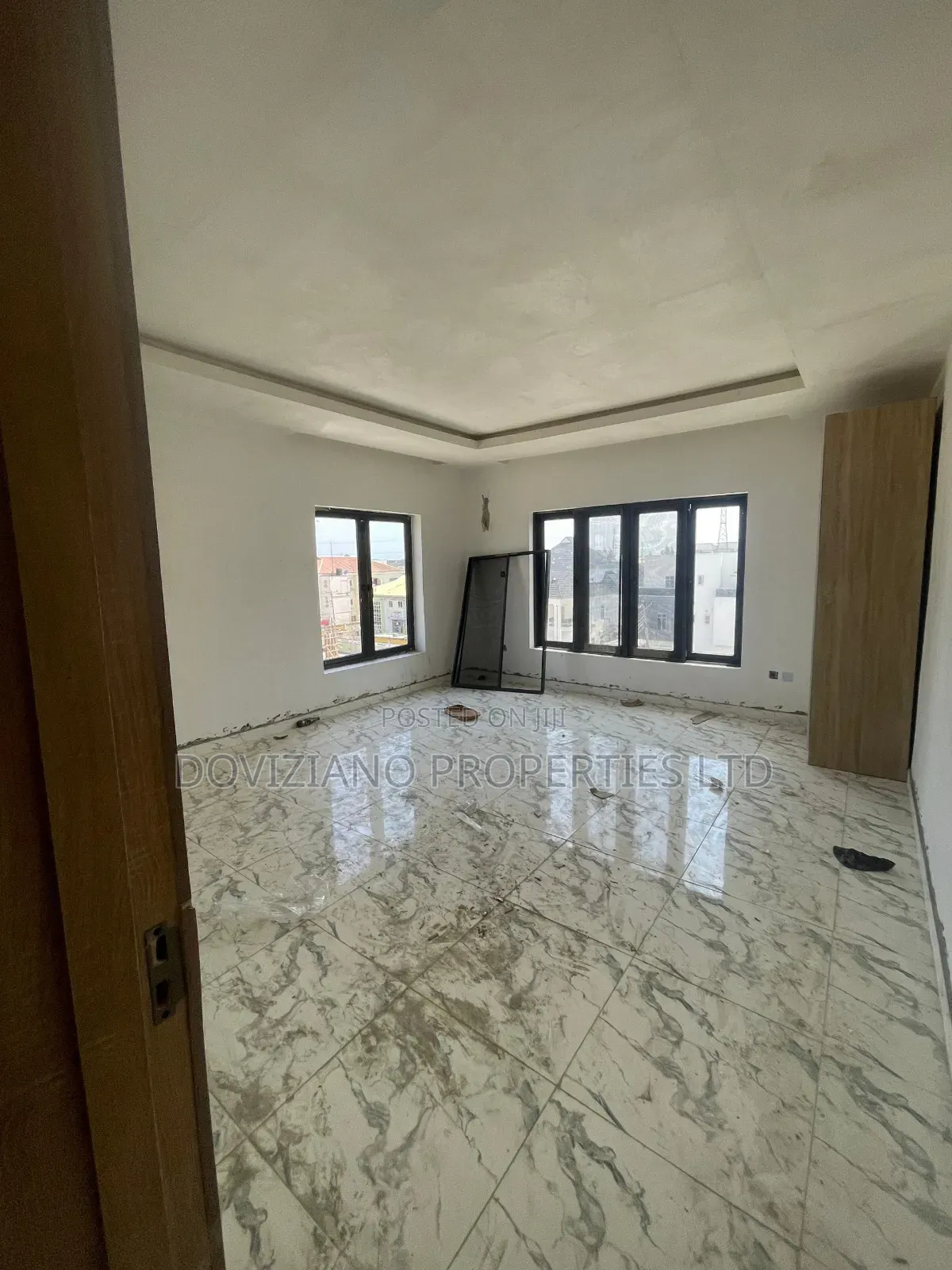 4bdrm Duplex in Lekki Phase 1 for rent in Lekki Phase 1