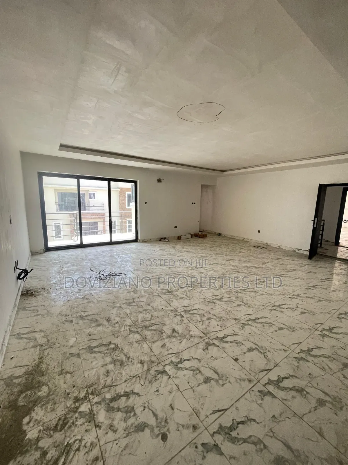 4bdrm Duplex in Lekki Phase 1 for rent in Lekki Phase 1