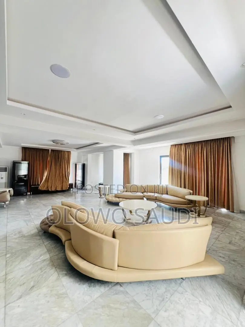 6bdrm Duplex in Banana Island for sale in Banana Island