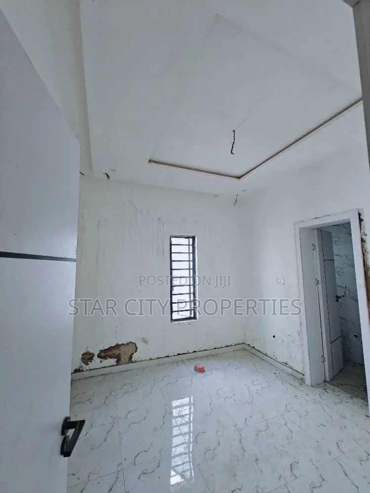 5bdrm Duplex in Opic, Isheri North for rent in Isheri North