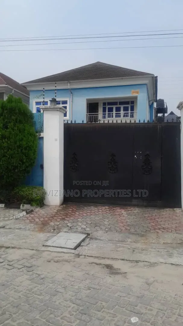 2bdrm Duplex in Lekki Phase 1 for rent in Lekki Phase 1