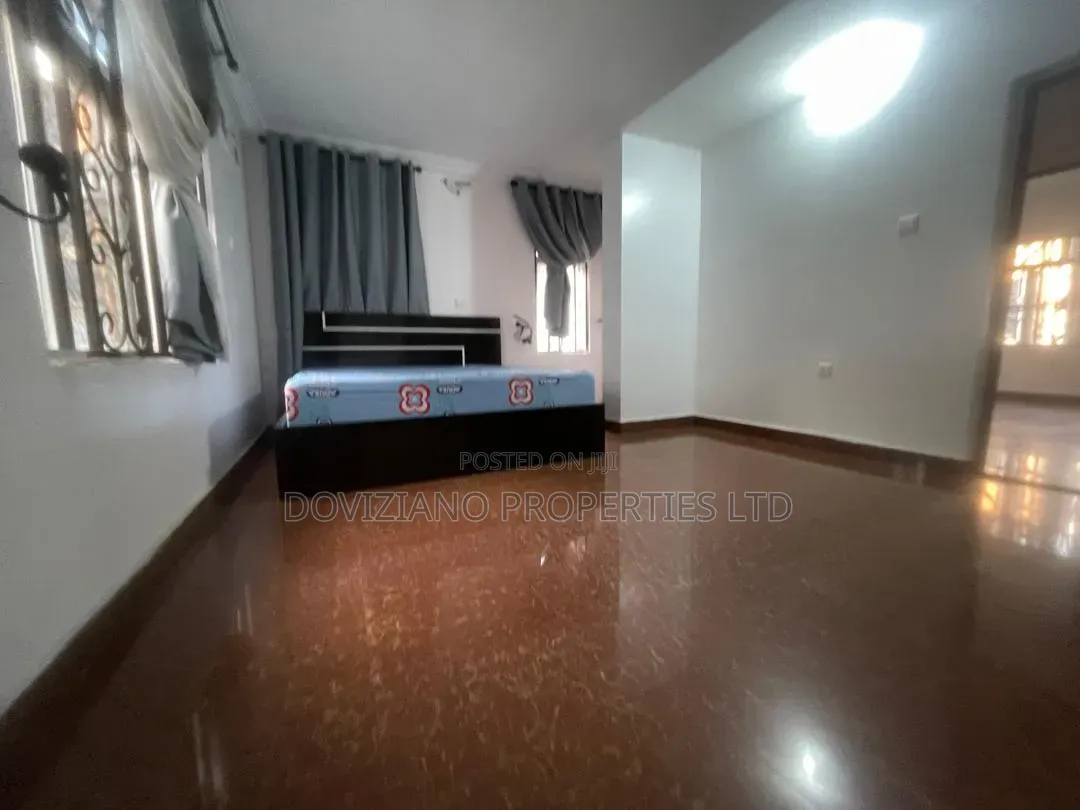 2bdrm Duplex in Lekki Phase 1 for rent in Lekki Phase 1