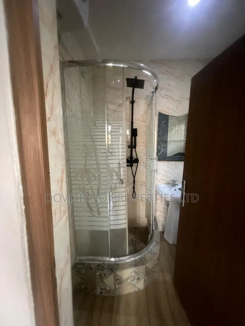 2bdrm Duplex in Lekki Phase 1 for rent in Lekki Phase 1