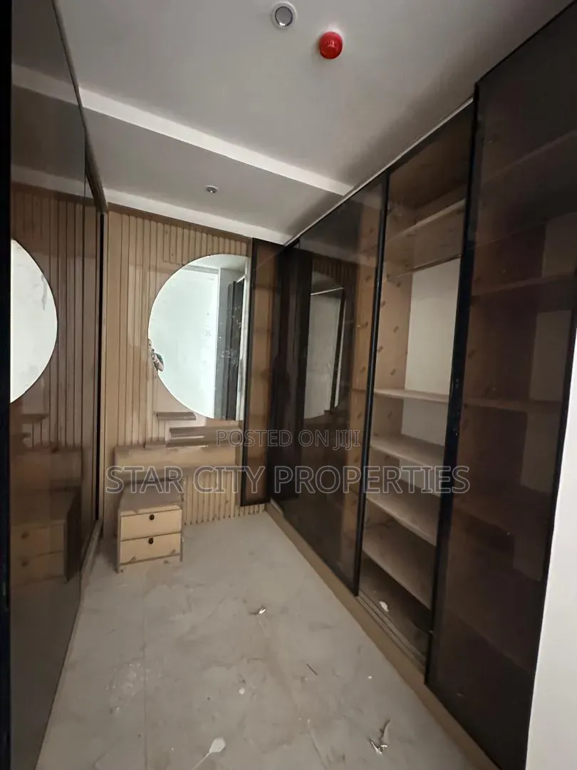 5bdrm Duplex in Ph 1, Omole Phase 1 for sale in Omole Phase 1