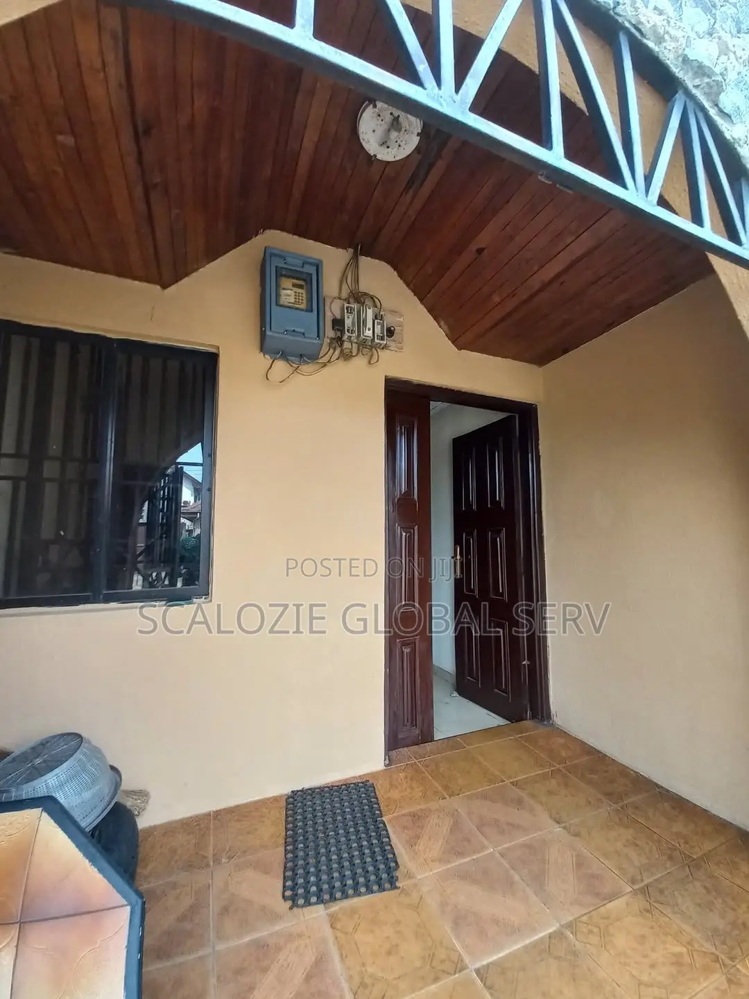 3bdrm Bungalow in Off Lng Road By, Port-Harcourt for sale in Port-Harcourt