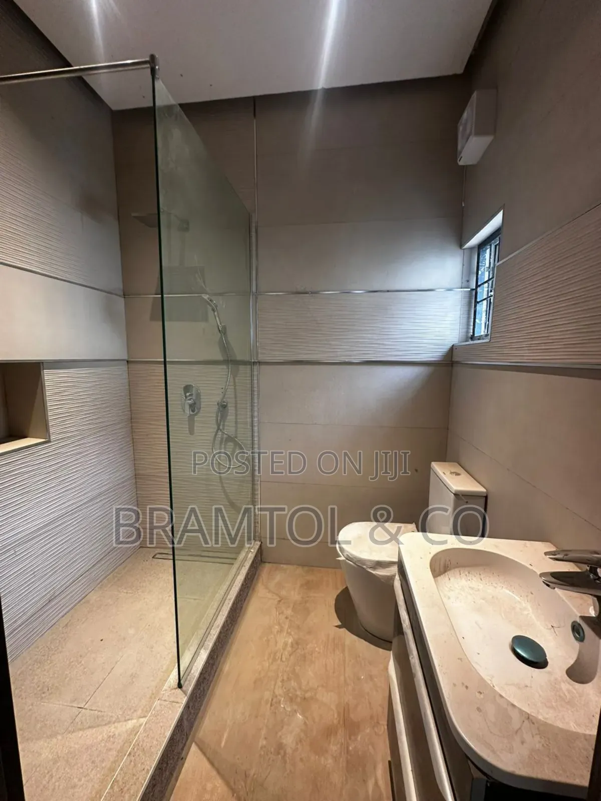 4bdrm Townhouse / Terrace in Katampe Extension for rent in Katampe Extension