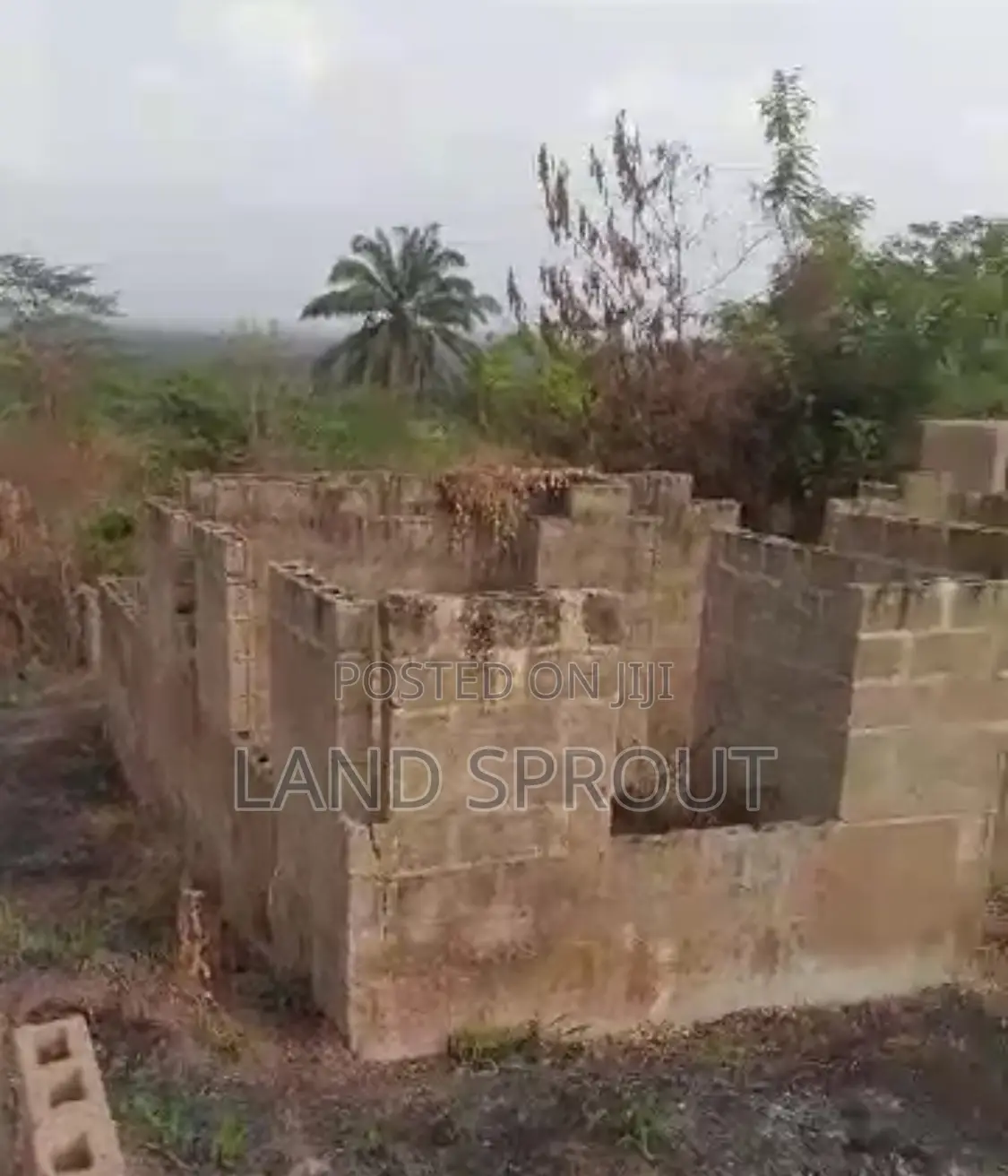 You Can Own This Incomplete Building in Ijoko, Ogba-Ayo in Ado-Odo/Ota