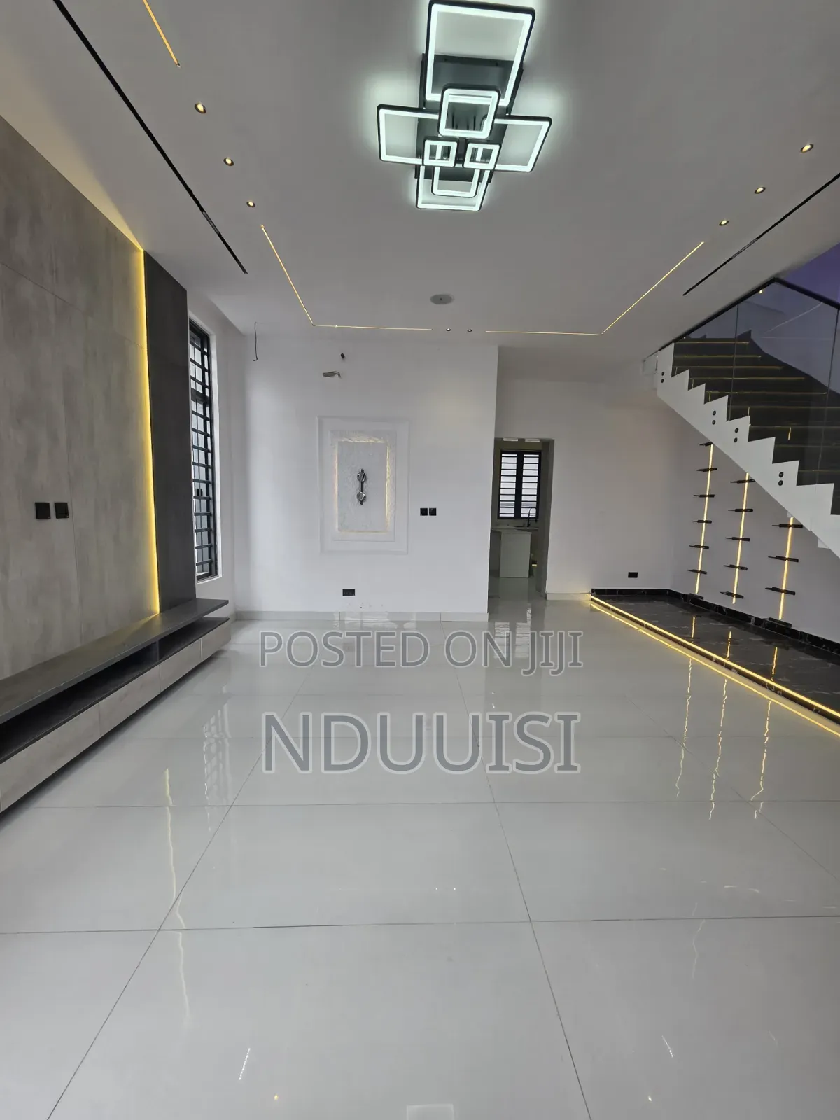 4bdrm Duplex in Ikota for sale in Ikota