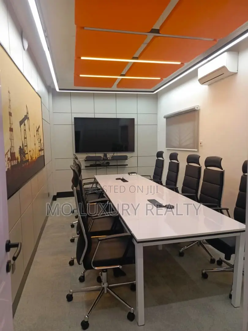 Office Building on 2000sqm for Lease in Victoria Island