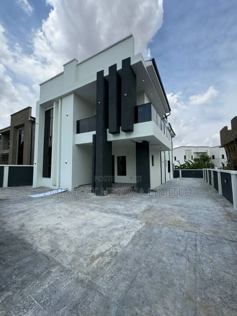 Furnished 4bdrm Duplex in Carlton Gate, Akobo for sale in Akobo