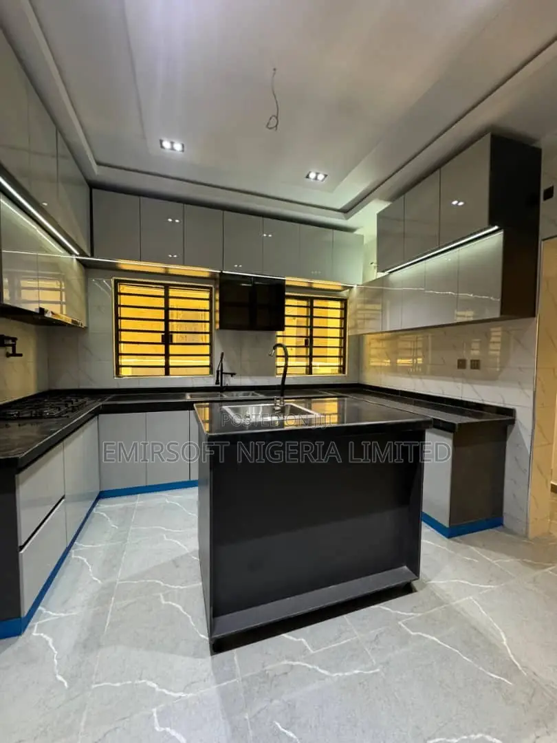 Furnished 4bdrm Duplex in Carlton Gate, Akobo for sale in Akobo