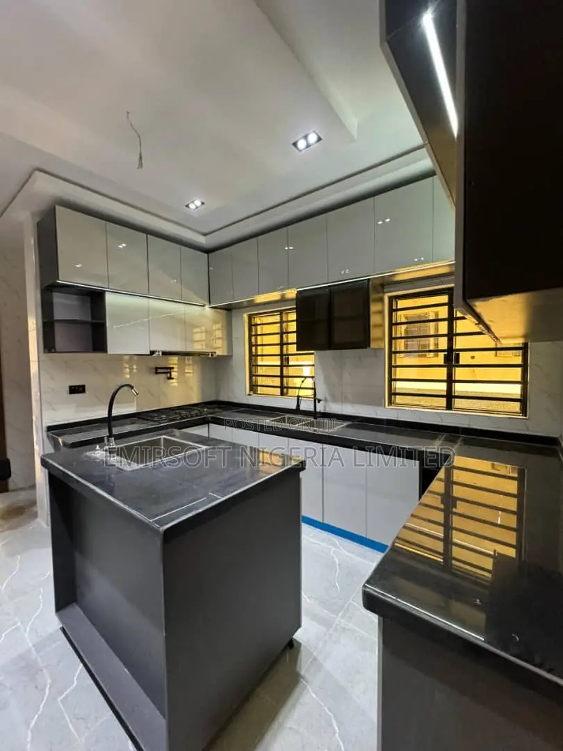 Furnished 4bdrm Duplex in Carlton Gate, Akobo for sale in Akobo