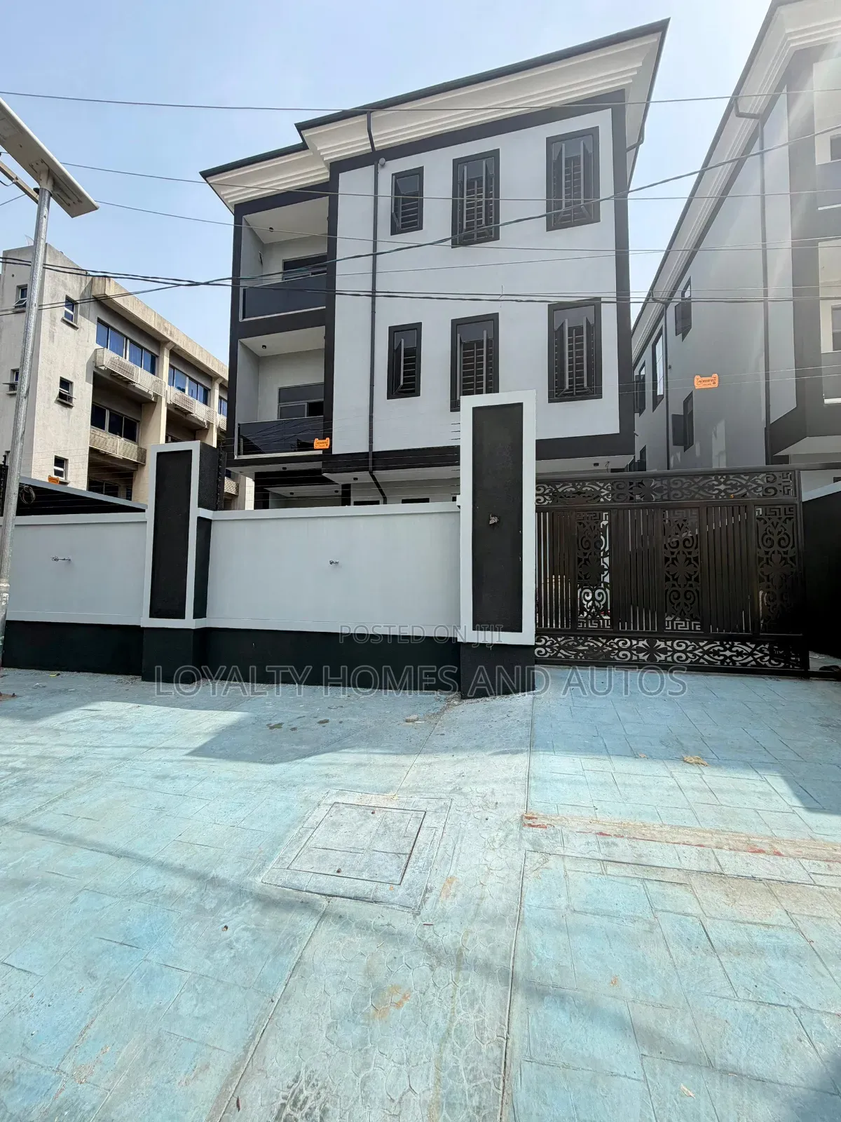 3bdrm House in Opebi for sale in Opebi