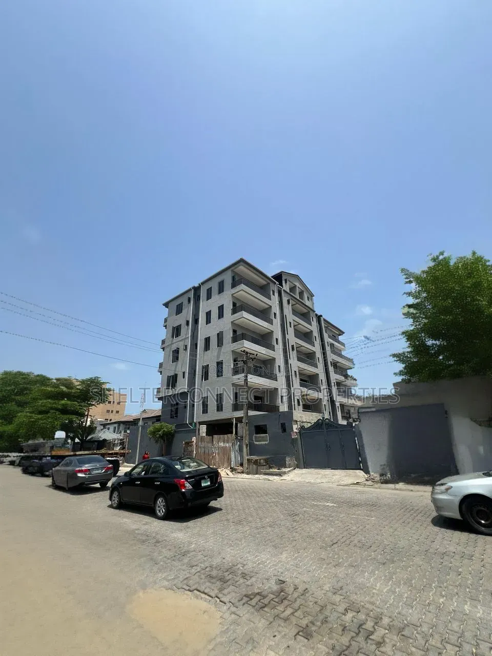 3bdrm Apartment in Victoria Island Extension for sale in Victoria Island Extension