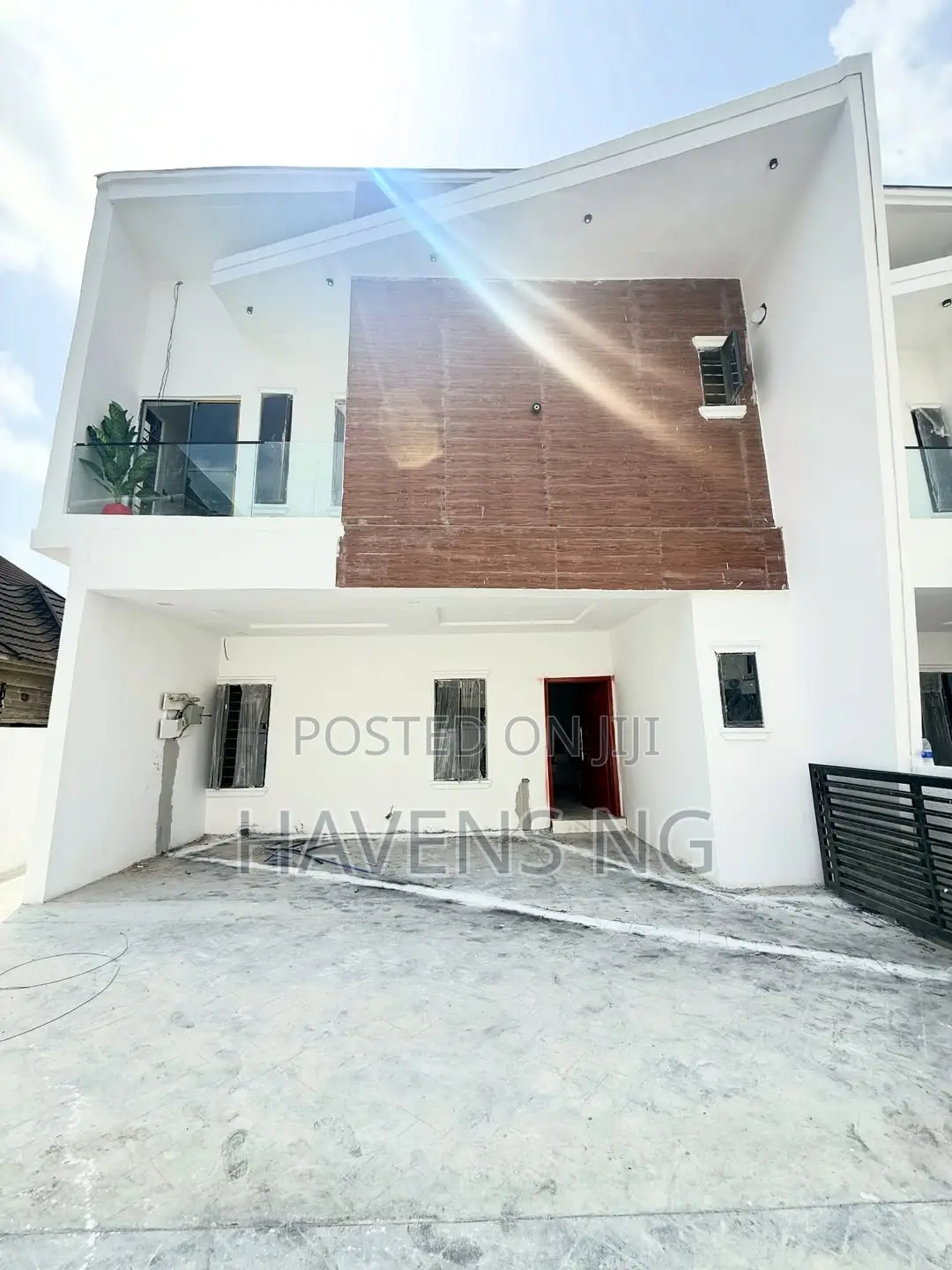 4bdrm Townhouse/Terrace in Lekki Phase 2 for sale in Lekki Phase 2