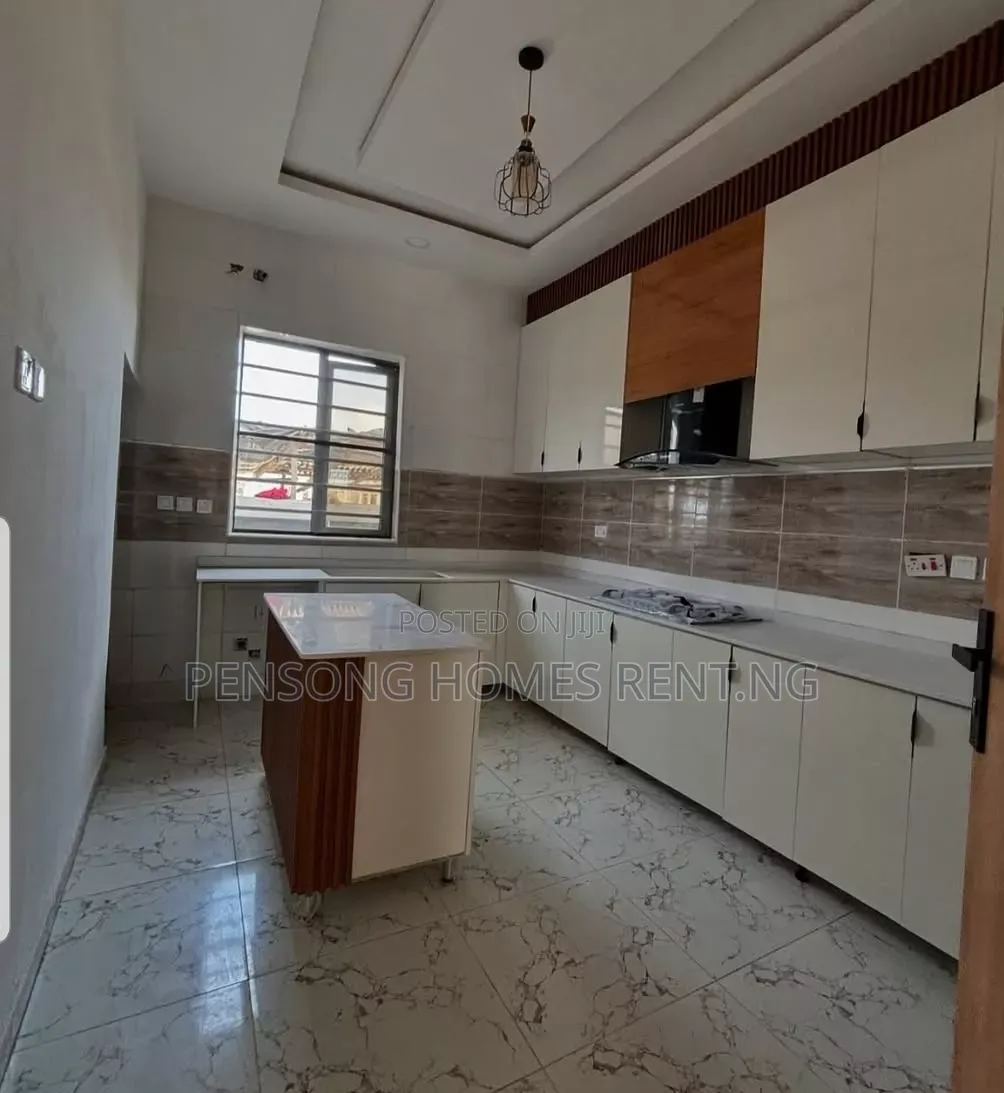 4bdrm Duplex in Harris Drive, Lekki Expressway for rent in Lekki Expressway