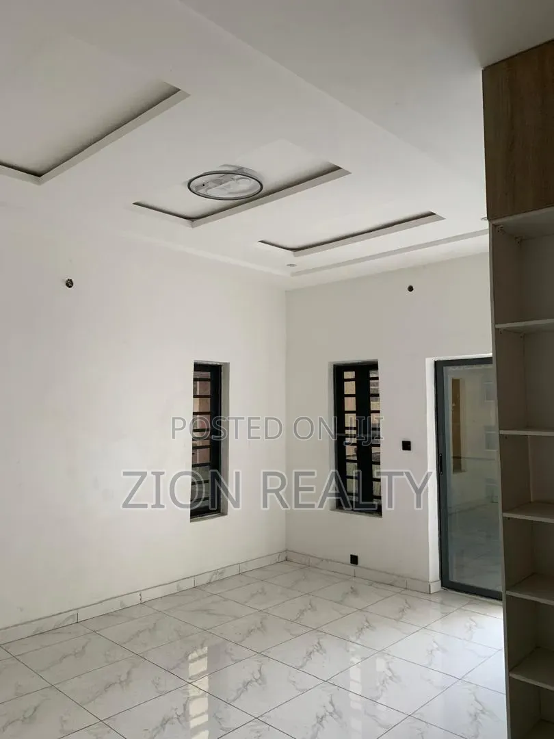 5bdrm Duplex in Greenwood, Ibeju for sale in Ibeju